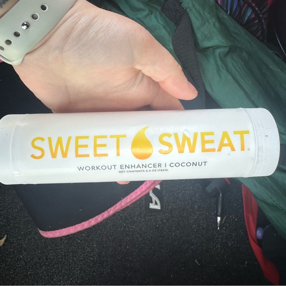 Sweet Sweat Waist Trimmer in Black and Pink - Picture 5 of 5